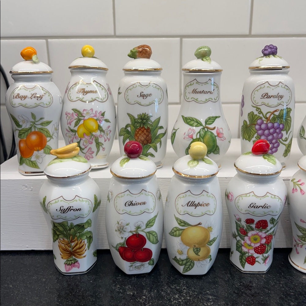 Lenox Orchard Spice Jars: set of 17 (1994) - Picture 2 of 9
